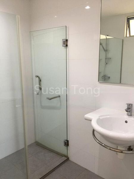 2 Bed Condo for Rent in  Emerald Park - Image 5